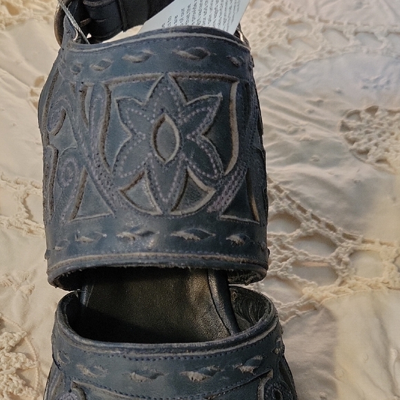 Womens Navy Leather Applique Shootie - Picture 5 of 9